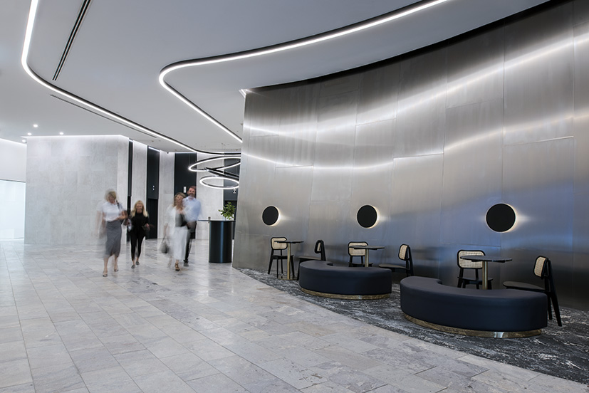 Foyer- Archway